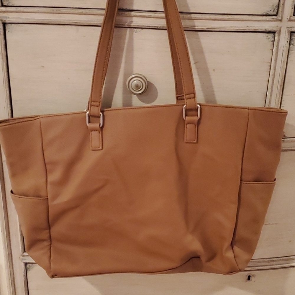 NWOT KENNETH Cole Reaction brown bag (39) - Picture 2 of 4